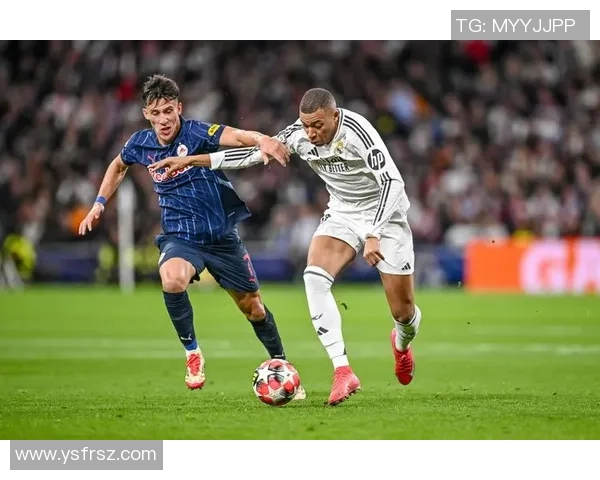 足球球星梅西C罗内马尔等人争夺金球奖激烈,谁将问鼎2025年世界最佳球员荣誉 足球球星梅西C罗内马尔等人争夺金球奖激烈,谁将问鼎2025年世界最佳球员荣誉